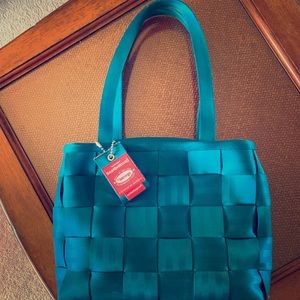 Harvey’s Seatbeltbag